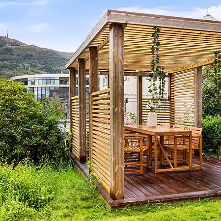 Daire Mountain Views - Pergola - Close To Facilities *