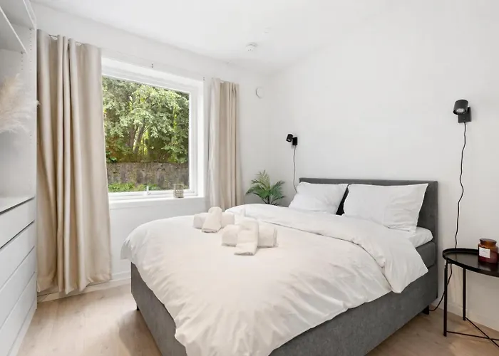 Mountain Views - Pergola - Close To Facilities *